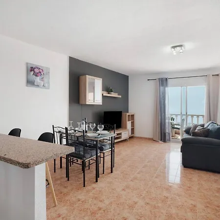Апартаменти La Tablada Atlantic View 26 With A Scenic View Of The Atlantic *